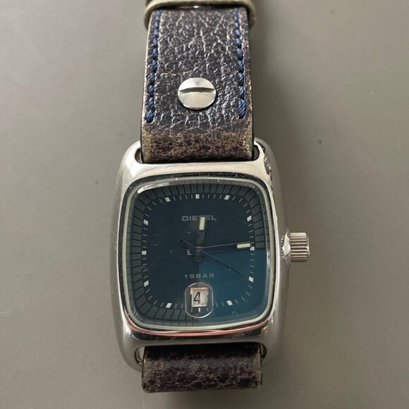 Ladies Diesel Watch Square Blue Face with Date DZ-2019 - Picture 1 of 4